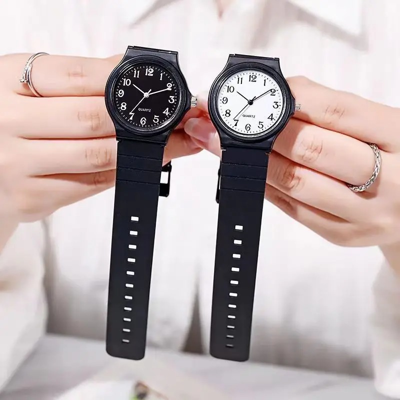 Silicone Band Women - Simple Women's Quartz Watch Waterproof Silicone