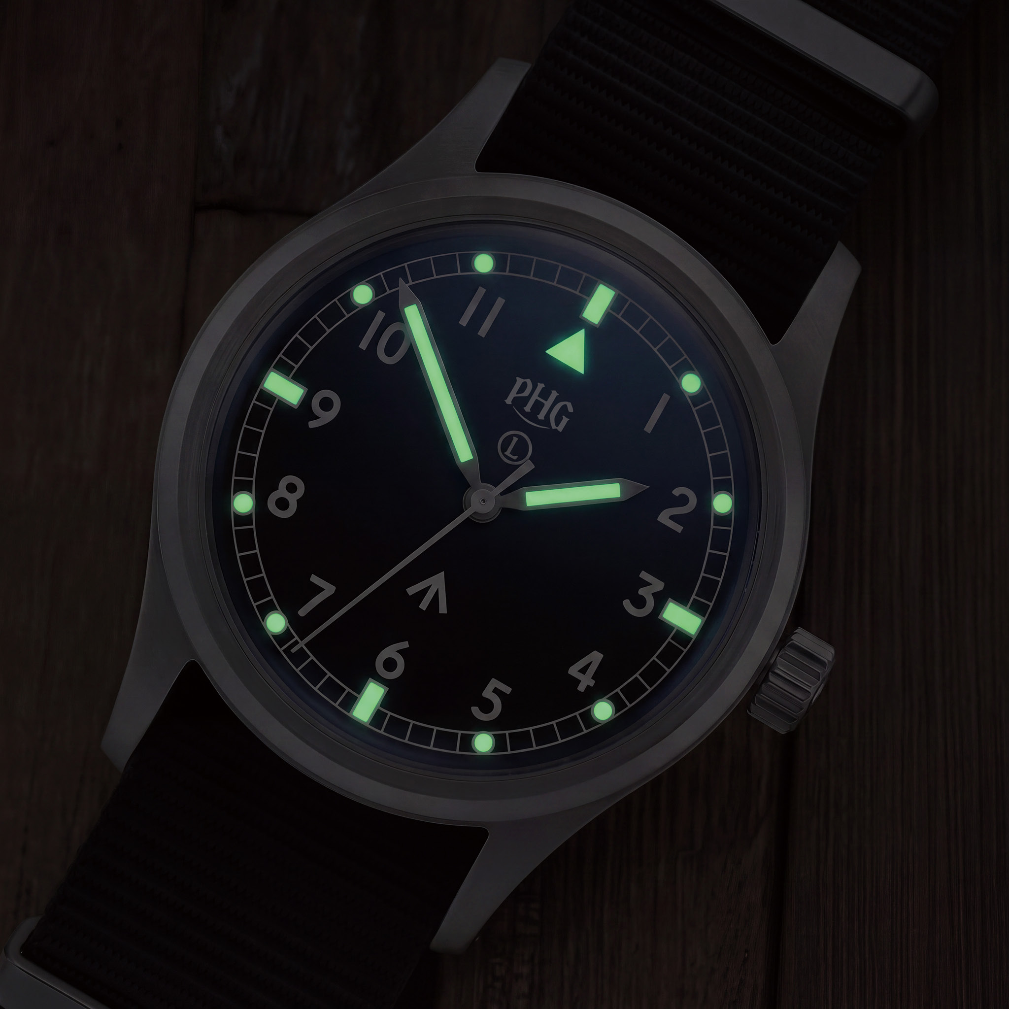 PHG W10‑1967 Vintage Military  - огляд і ціна Tropic Strap Vintage